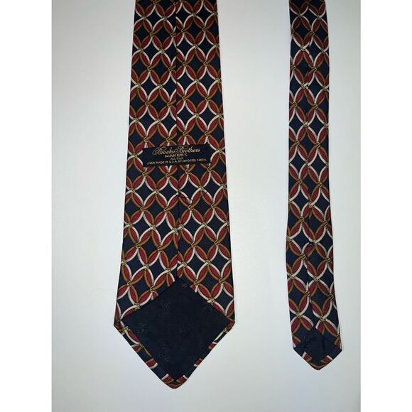 Brooks Brothers tie - Picture 3 of 5